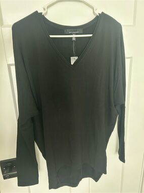 Women’s NWT White House Black Market Long Sleeve Tunic